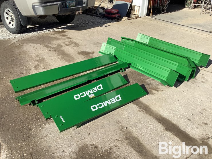 john-deere-770-image-1