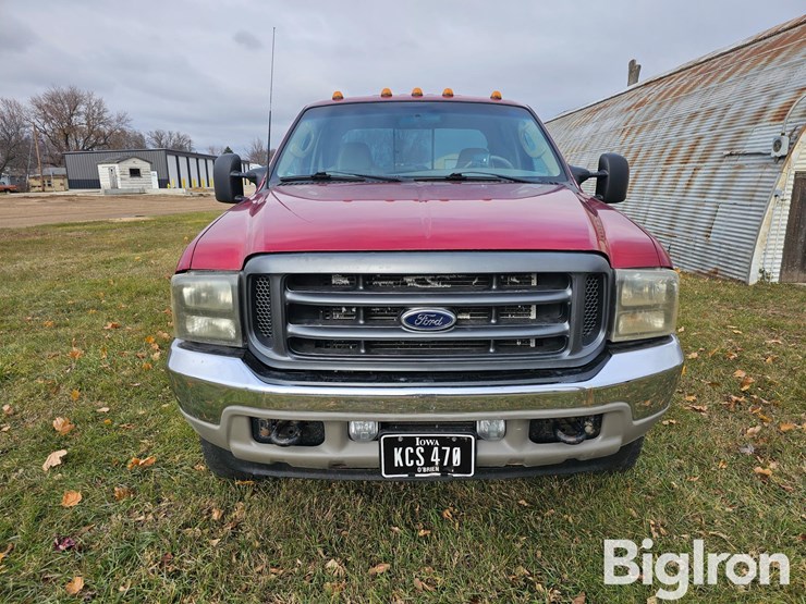 ford-f250-lariat-image-2