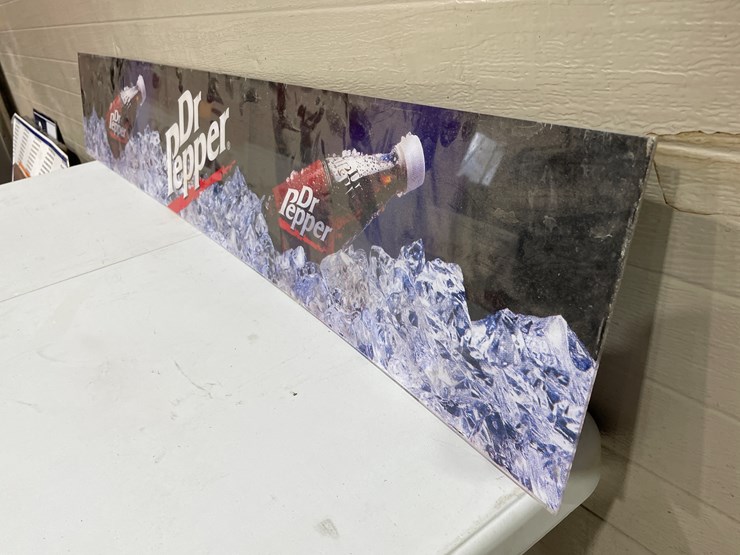 #7867-•-plastic-dr.-pepper-sign-image-3