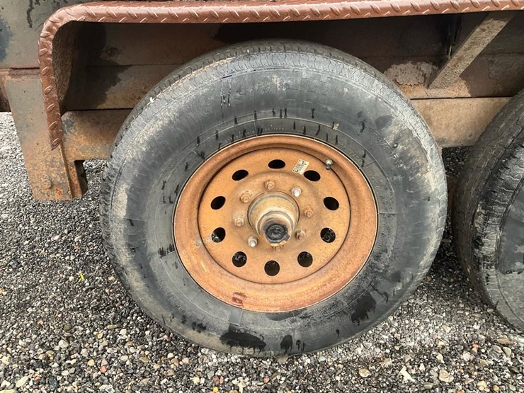 #2204-•-2007-chubbs-dump-trailer-image-35