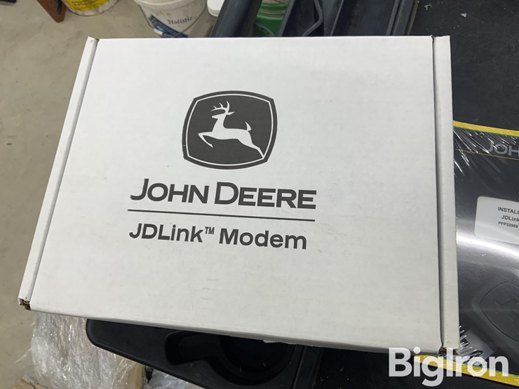 john-deere-r-image-10