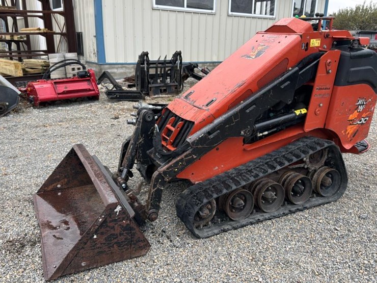 ditch-witch-sk800-image-1