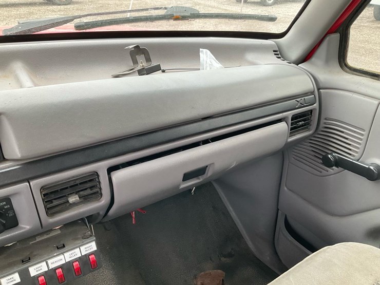 1997-ford-f350-xl-image-83