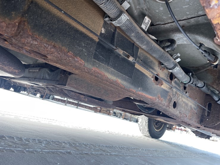 #1158-•-2013-silverado-1500-pickup-truck-(has-mn-title)-image-18