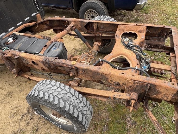 2001-chevrolet-2500-image-8