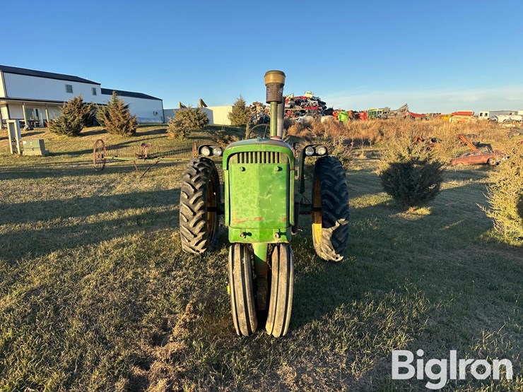 john-deere-2510-image-2