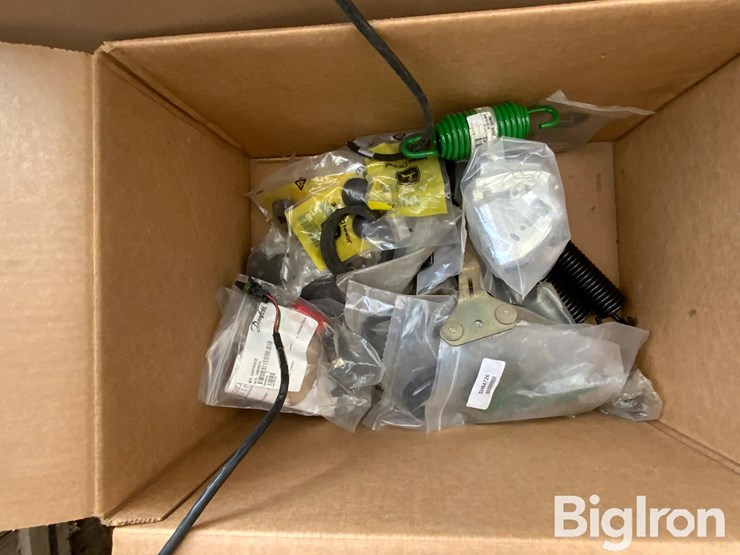 john-deere-7200-image-10