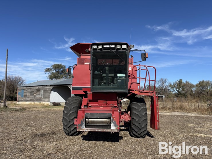 case-ih-1660-image-2