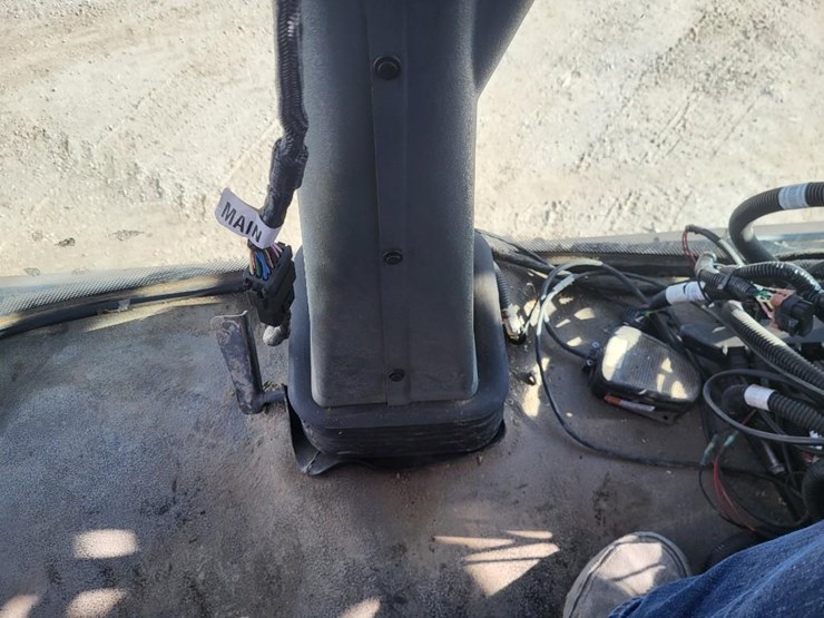 hagie-sts12-image-72