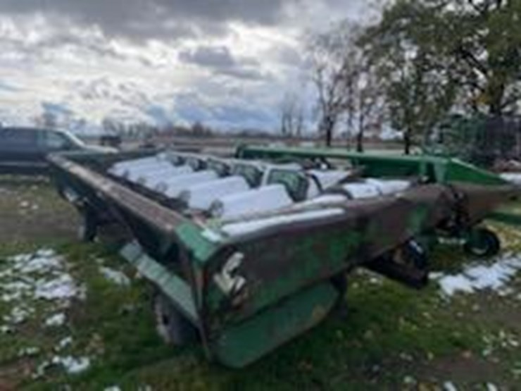 john-deere-843-image-1