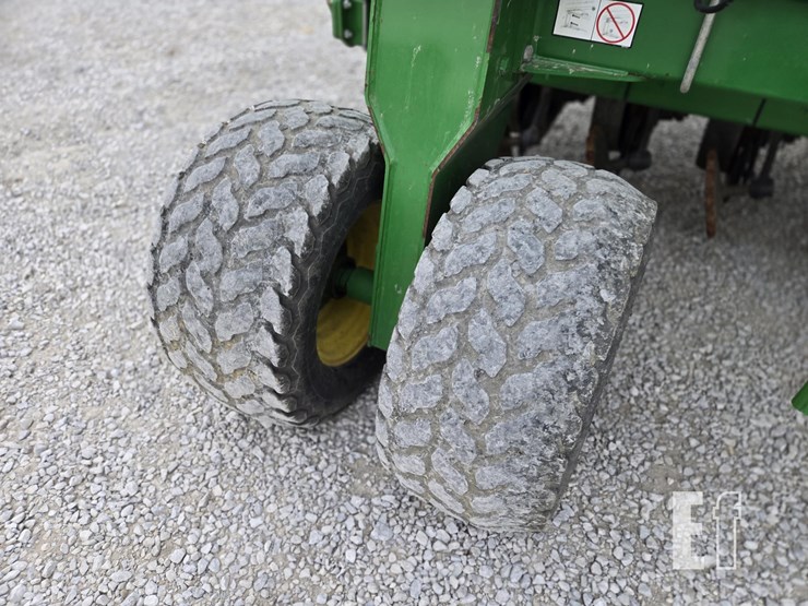 john-deere-1990ccs-image-8