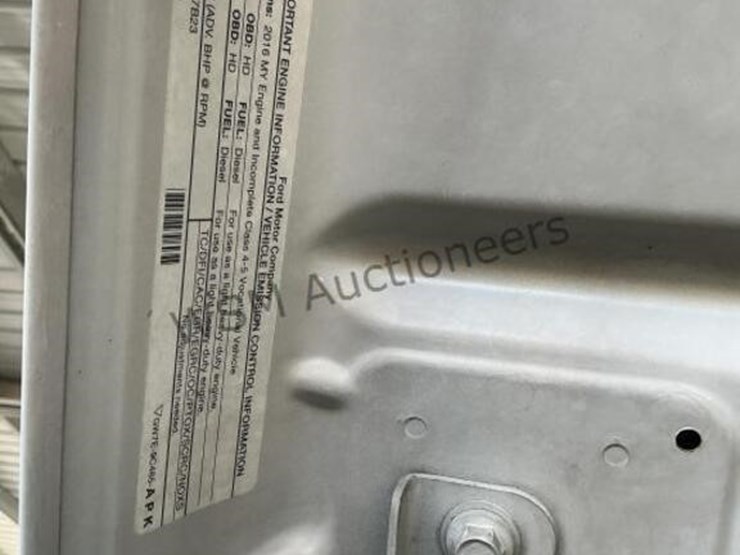 2016-ford-f550-image-12