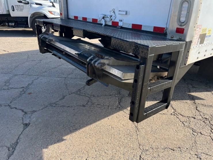 international-durastar-4300-image-16