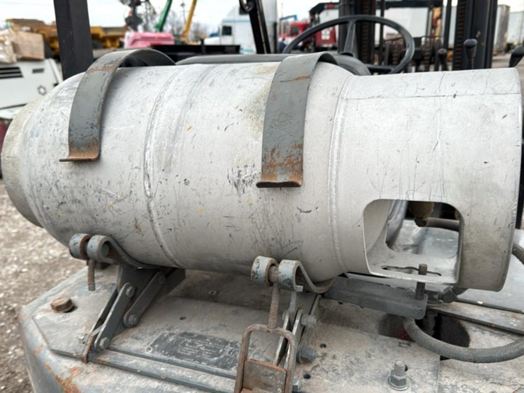 #1360-•-kalmar-dc-25-forklift*-image-25