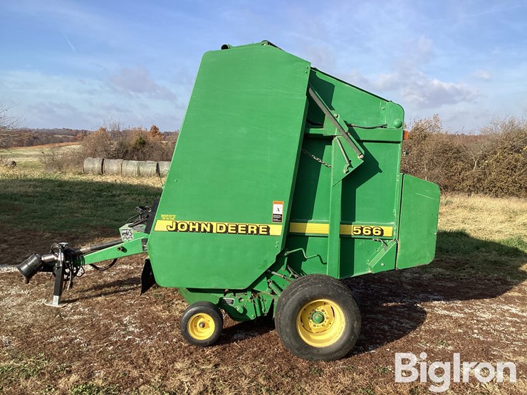 john-deere-566-image-8