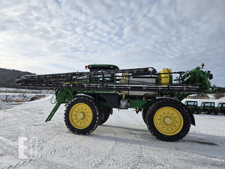 john-deere-r4045-image-16