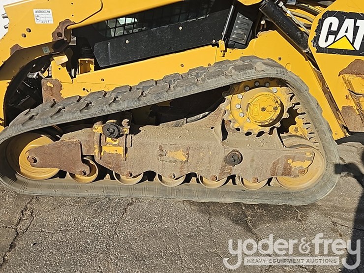 2017-caterpillar-299d2-image-7