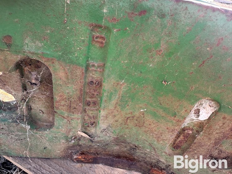 john-deere-10-image-15