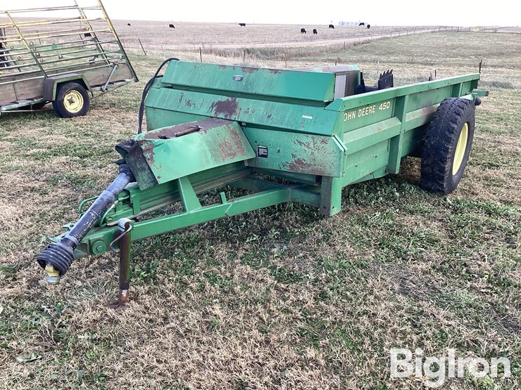 john-deere-450-image-1