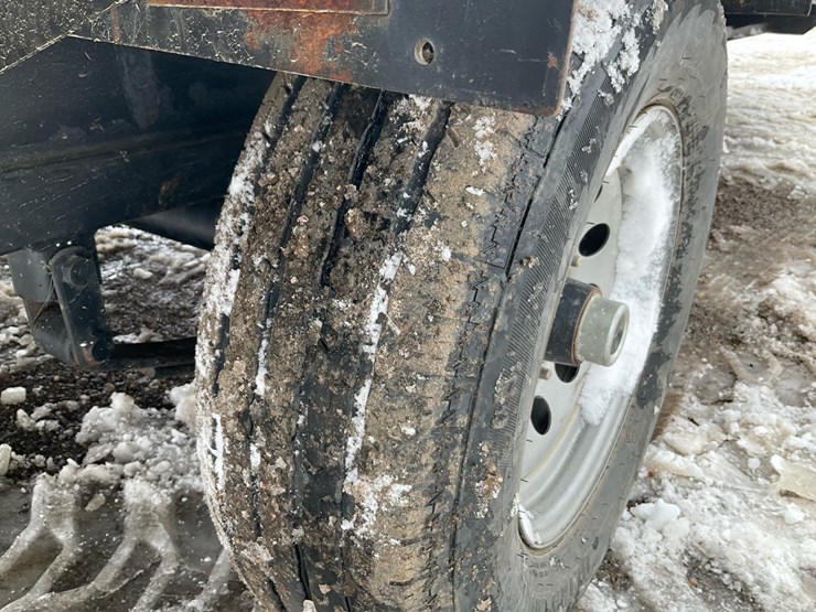 #2209-•-2021-flatbed-trailer*-image-23