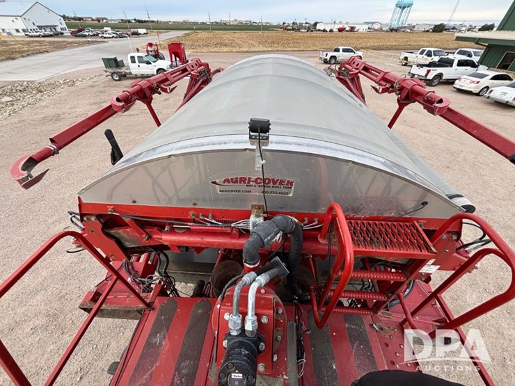 case-ih-titan-4530-image-75