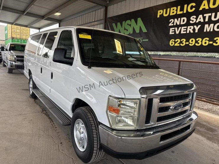 2009-ford-e350-image-2