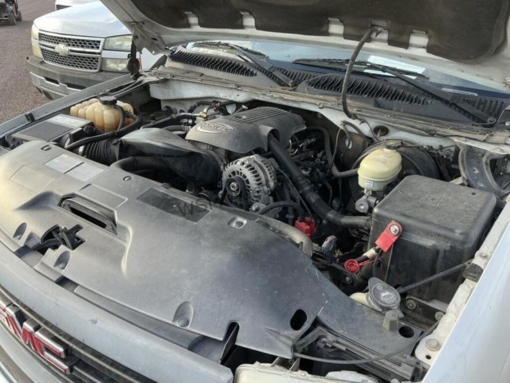 2006-gmc-sierra-1500-image-10