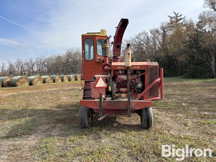 new-holland-1880-image-6