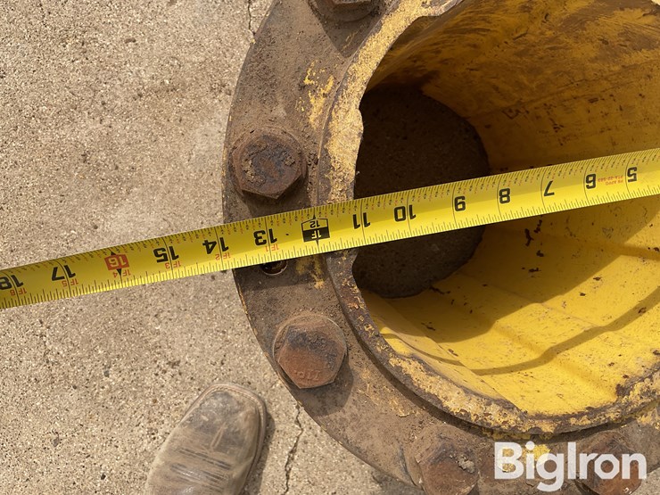 john-deere-15-image-13