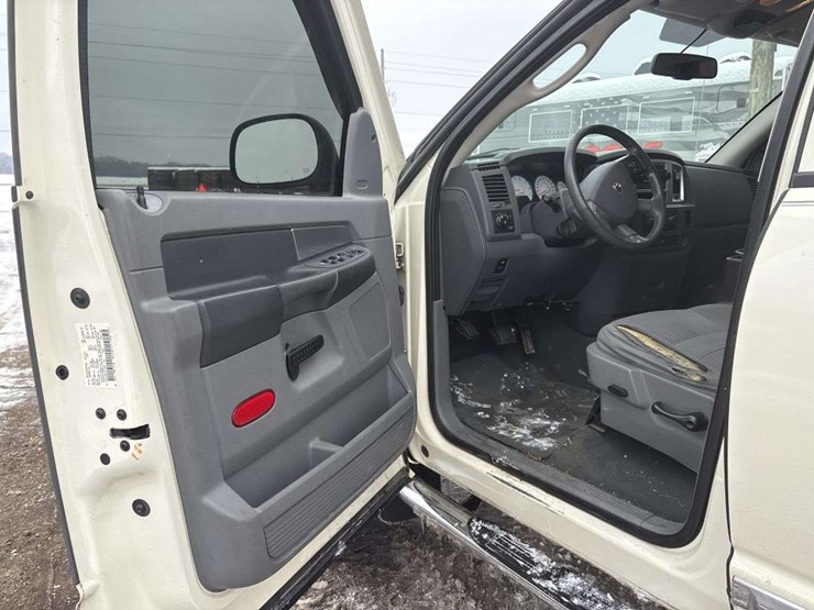 2007-dodge-1500-image-12