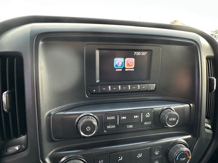 2016-chevrolet-2500-image-50