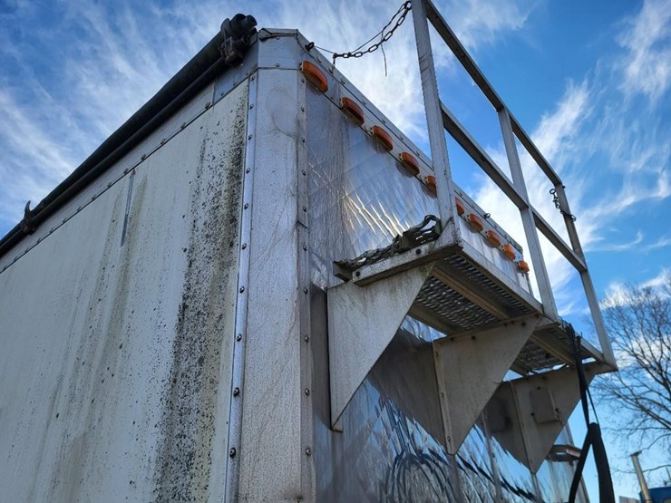 wilkens-walking-floor-image-45