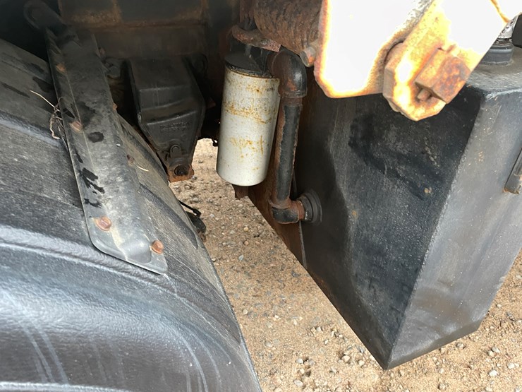 #1113-•-1998-ford-louisville-plow-truck-(has-mn-title)-image-28