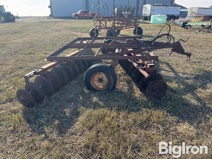 international-12-image-4