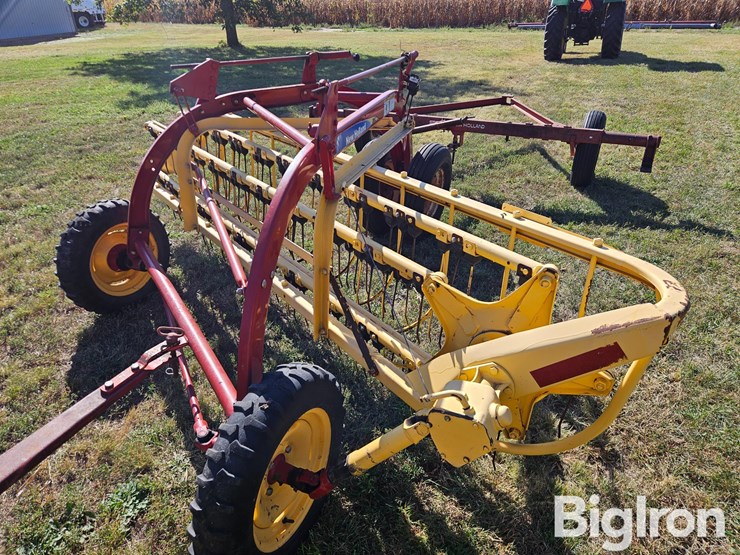 new-holland-258-image-18