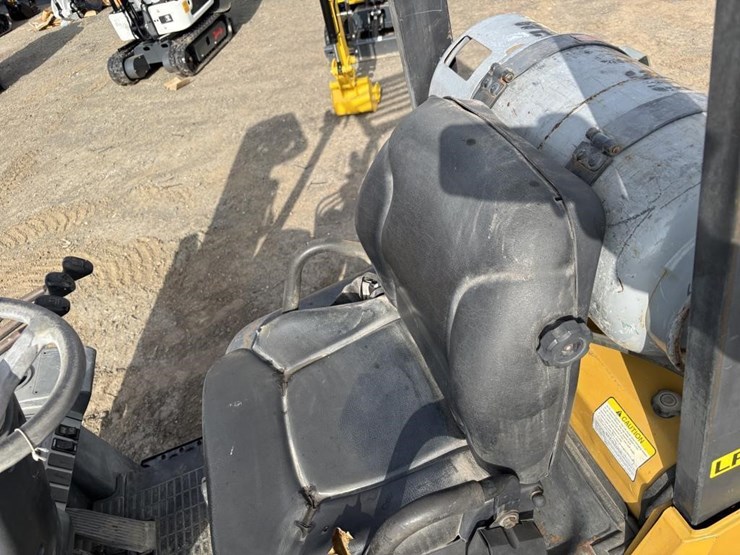 caterpillar-c3000-image-17