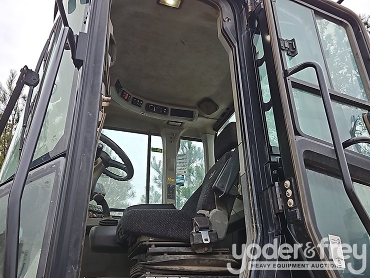 2014-caterpillar-930k-image-35