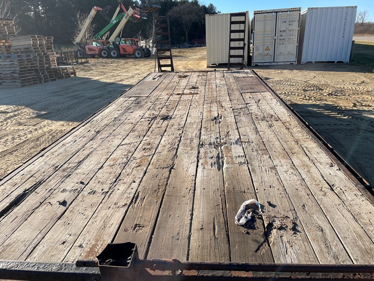 #1005-•-2008-r-and-w-24'-deck-over-trailer-(has-wi-title)-image-5