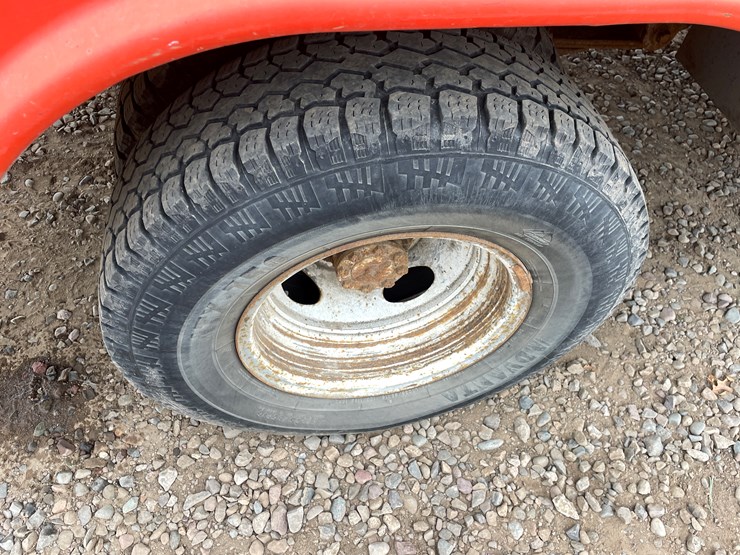 #1143-•-1999-ford-service-truck-(has-mn-title)-image-11