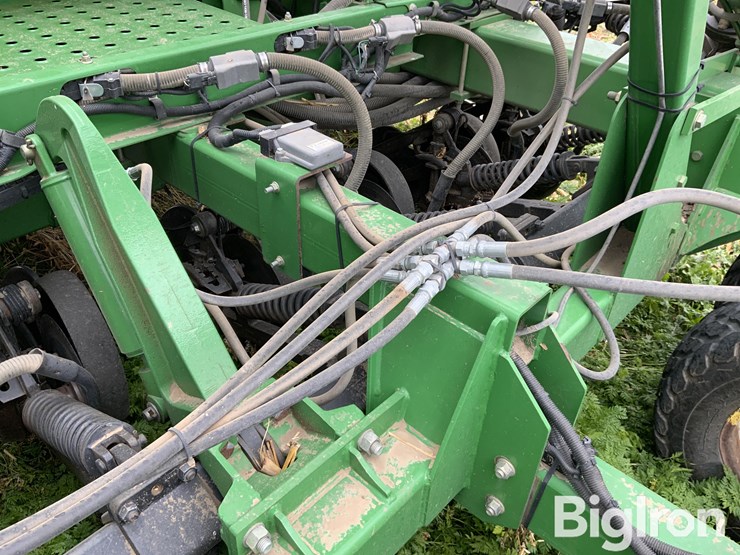 john-deere-1990-image-16