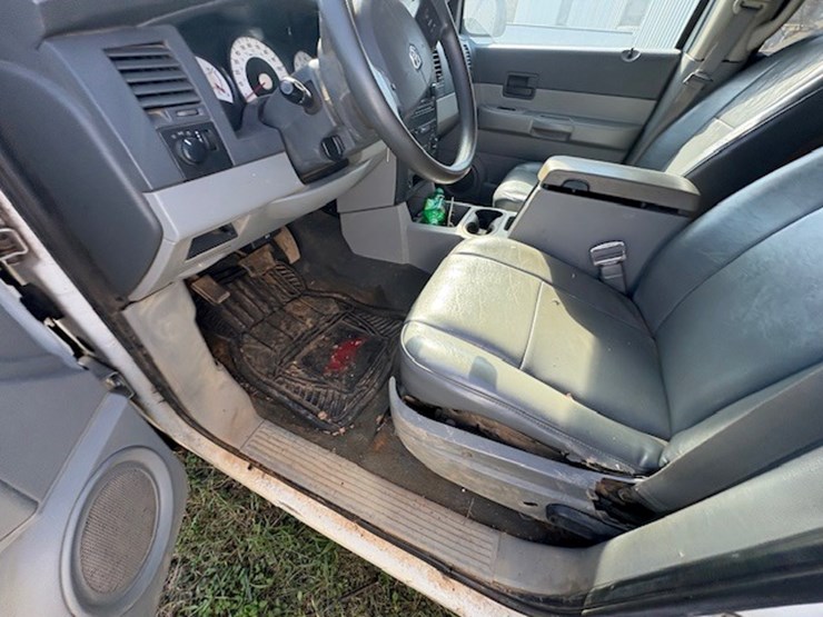 2007-dodge-durango-image-41