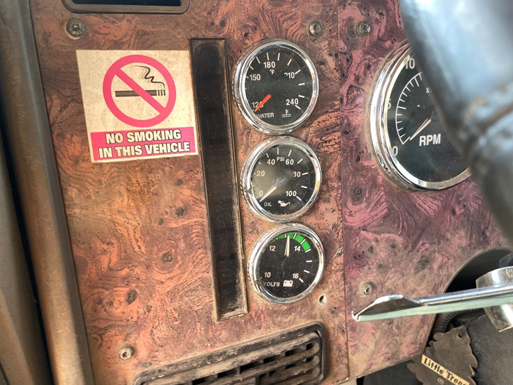 international-2000-image-31