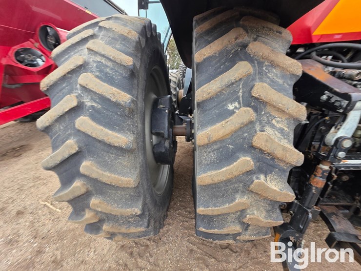 case-ih-magnum-305-image-18