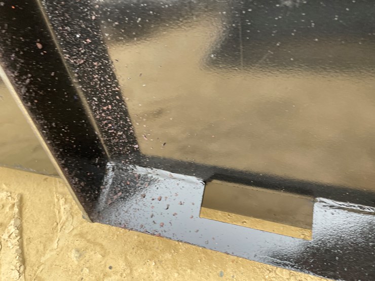 #2561-•-new-kc-84"-snow/litter-skid-steer-bucket-image-12