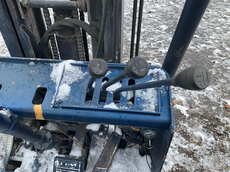 #1354-•-caterpillar-t80b-forklift-image-47