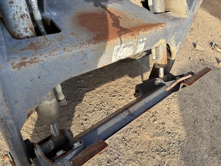 2003-thomas-t153-skid-steer-loader-image-11