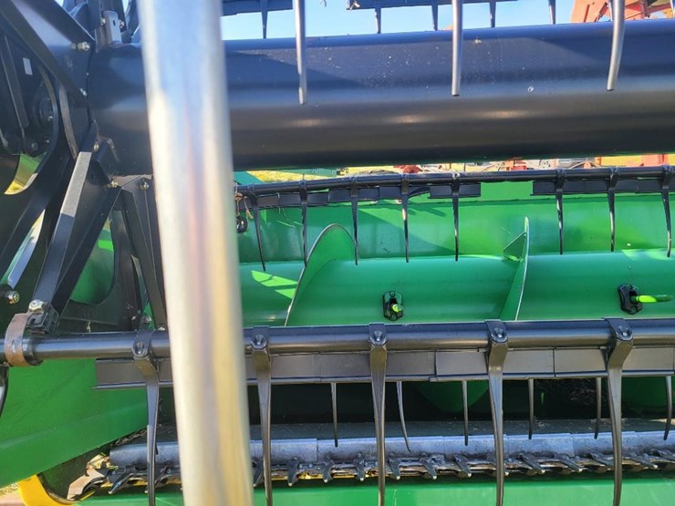 john-deere-630f-image-17