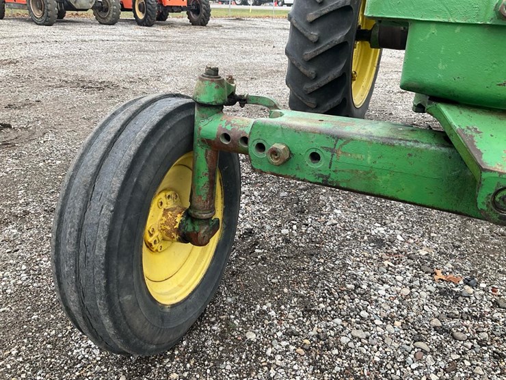 john-deere-730-image-12