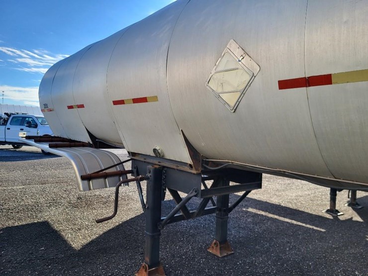 1979-trailmobile-trailer-image-2