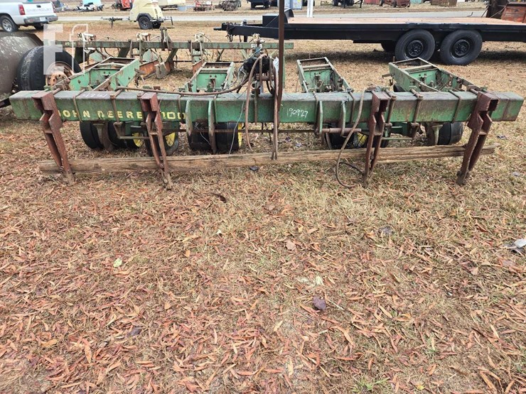 john-deere-7100-image-5